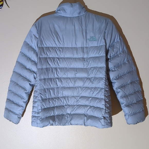 The North Face Women's Light Gray Puffer Jacket - Picture 9 of 14